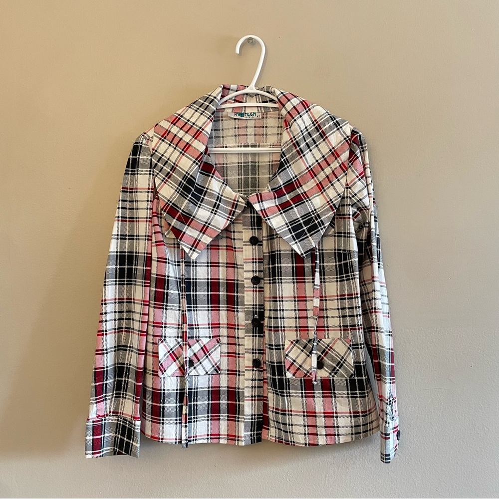 Vintage “K TEEN” White & Red Plaid Drawstring Collar Blouse –Size Large Like New - Picture 2 of 16